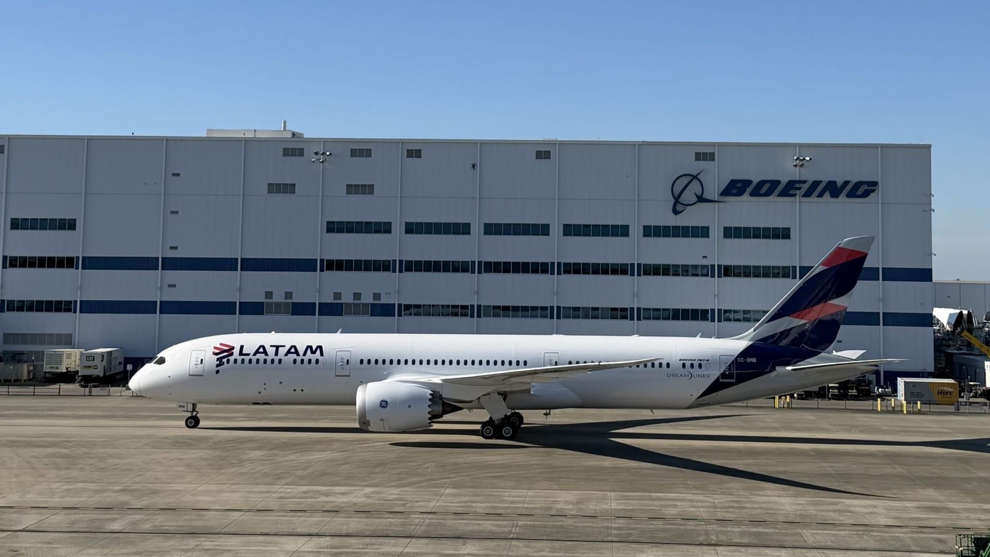 LATAM Airlines takes delivery of GEnx-powered Boeing 787, ending Trent 1000 exclusivity Post image