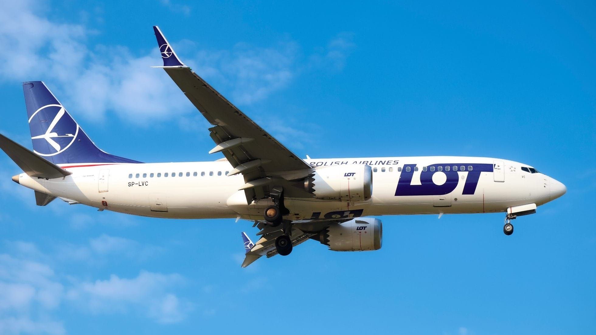 LOT Polish Airlines introduces new Boeing 737 MAX 8 interiors Post image