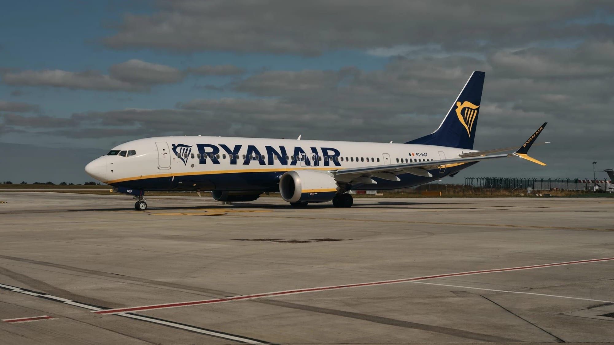 Ryanair threatens to remove over 2 million seats from Brussels-Charleroi over growing taxes Post image
