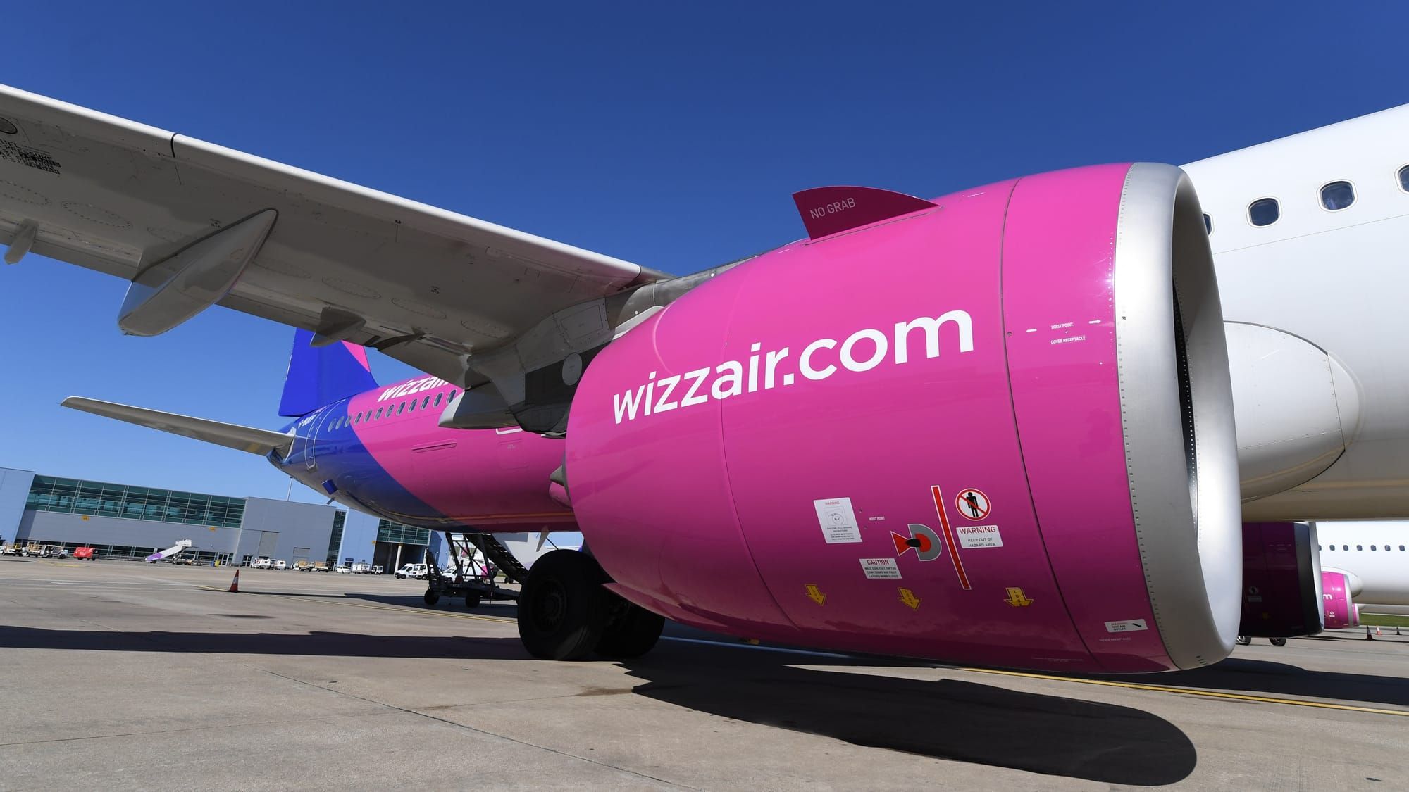Wizz Air to trial in-flight connectivity, introduces in-seat ordering from passengers’ devices Post image