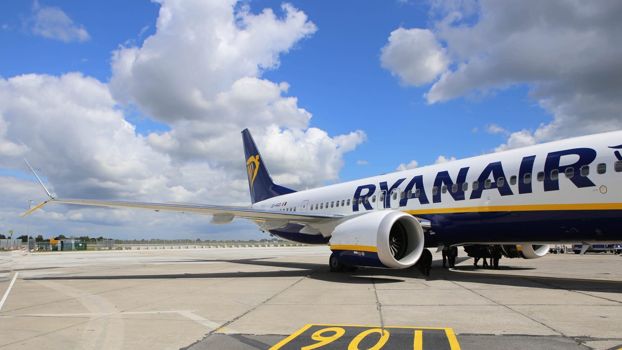 Ryanair to welcome final Boeing 737 MAX 8-200, awaits 737 MAX 10s Post feature image