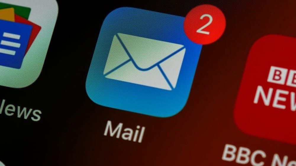 There is Money in Your Outbox: Simple Guide to Outbound Email Lead Generation using AI