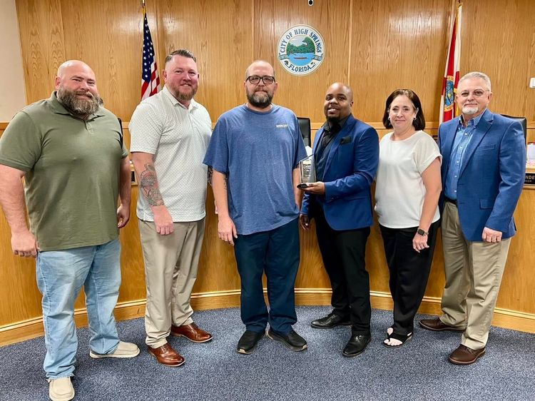 High Springs Officials Discuss Hiring New Public Works and Finance Directors Amid Vacancies