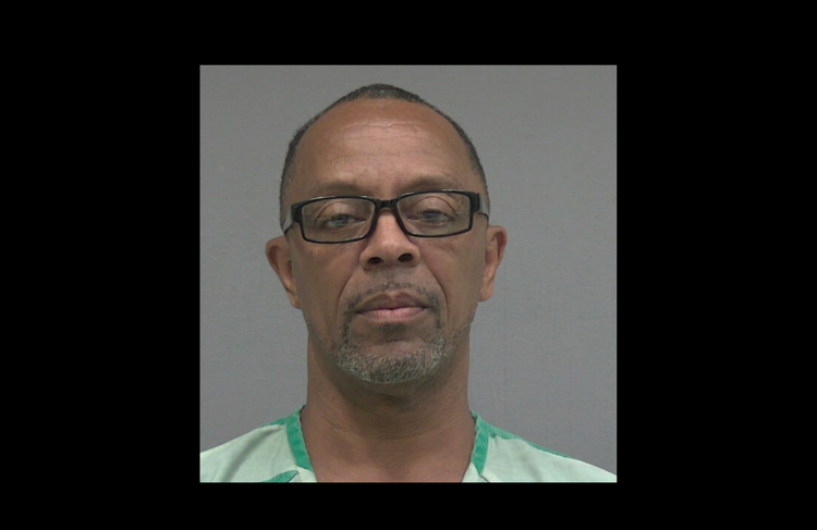 Man Sentenced to Three Years of Probation for Knife Assault, Accused of Absconding from Supervision After Less than Two Weeks
