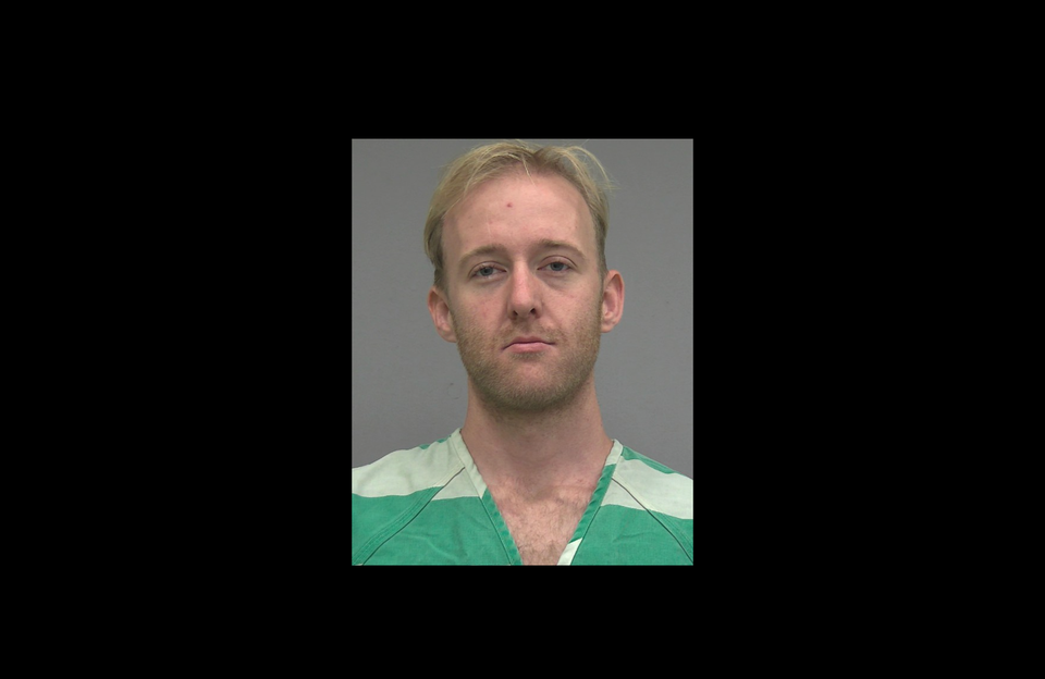 Charges Dropped: Florida Man Tells Police He Defecated During Domestic Battery Incident