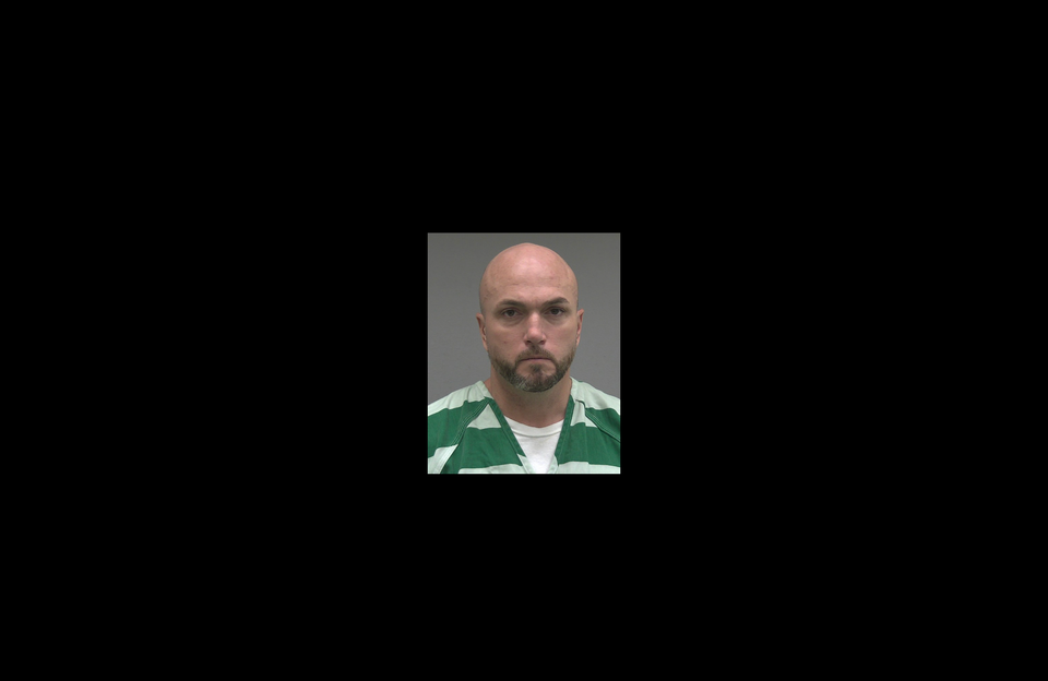 Man Arrested For Domestic Battery and Resisting Arrest