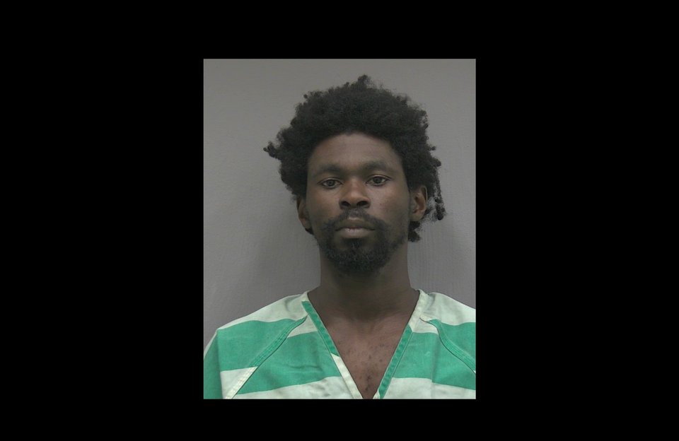 Gainesville Man Arrested for Battering Two Family Members