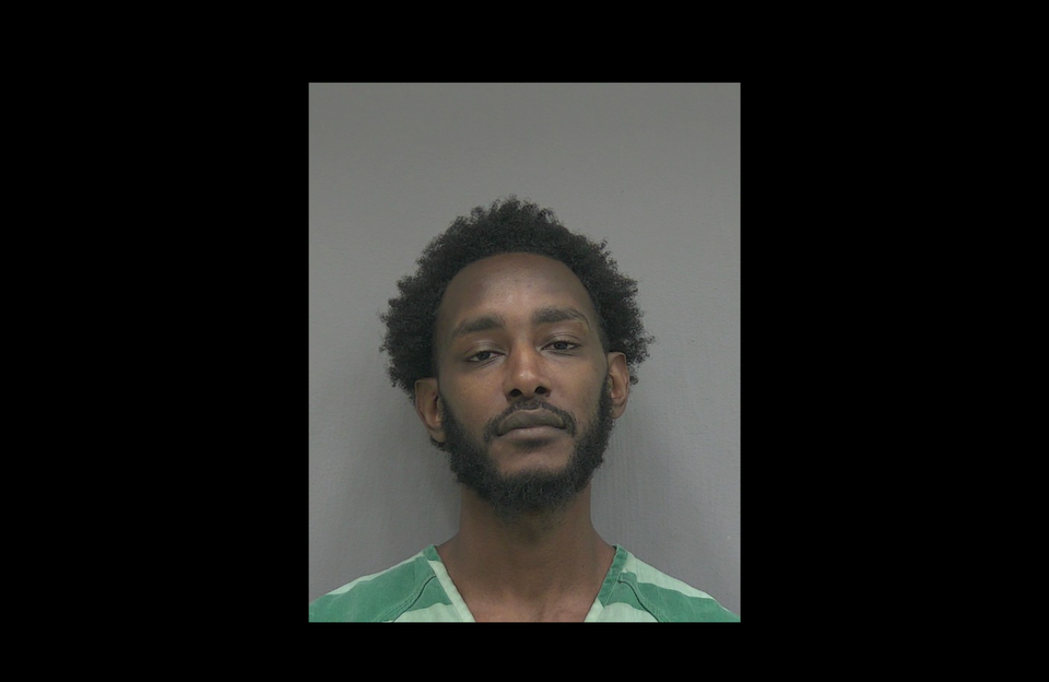 Argument Ensues at Arbor Park Apartments, Woman Says, “I’m Gonna Call My Man, and he’s Gonna Flip Out,” Boyfriend Charged with Aggravated Assault Soon After