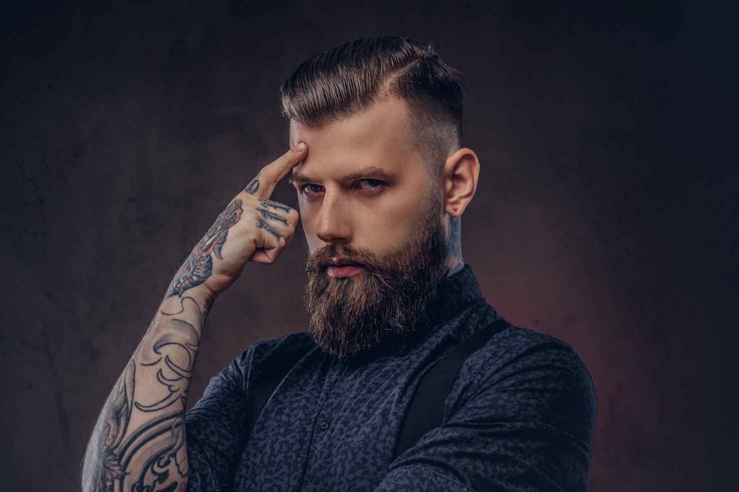 ¿Qué vitaminas debe tomar un hombre para la caída de cabello?