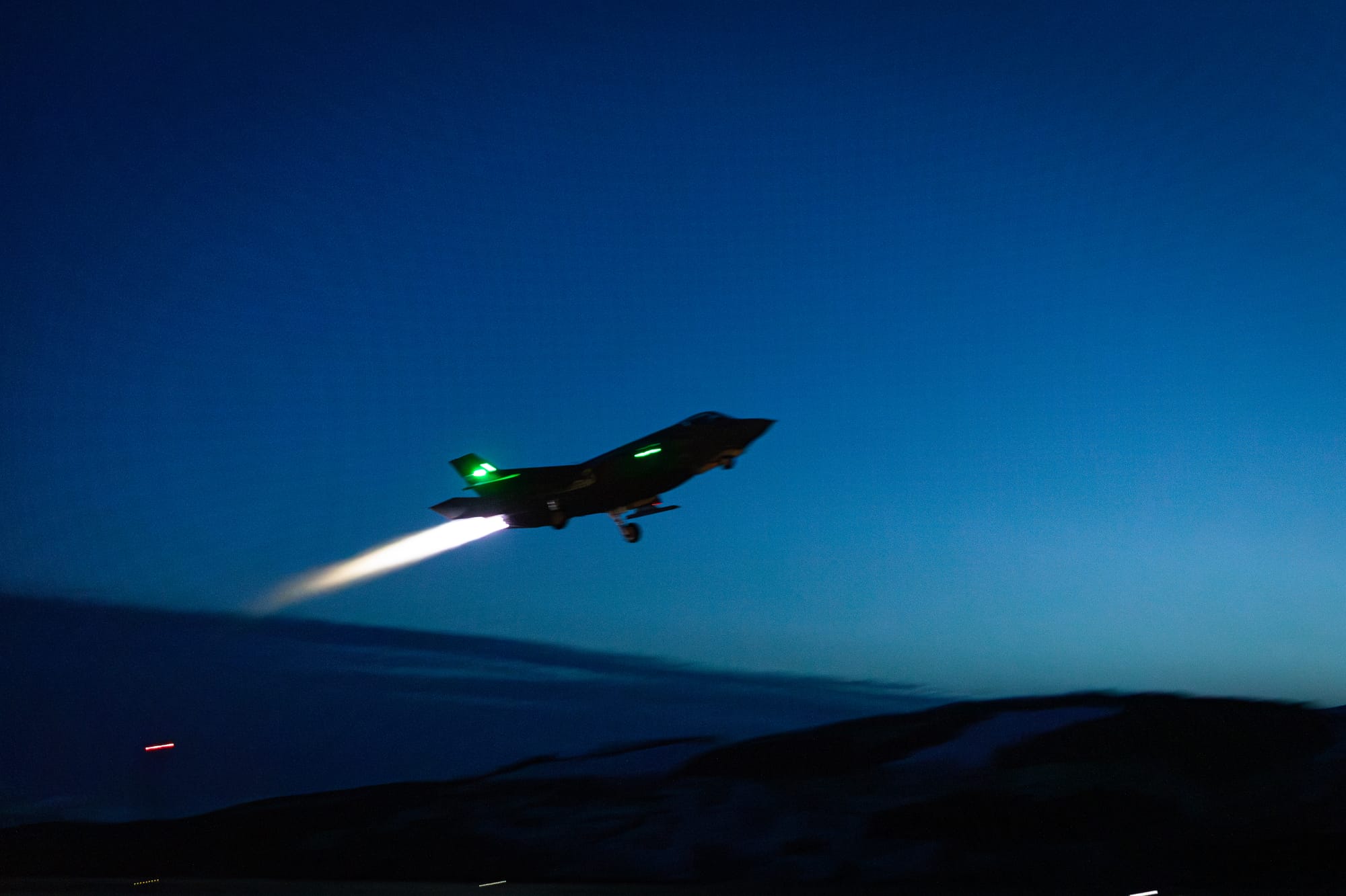 F-35 for Norge: Militær styrke – men også langsiktig systemavhengighet