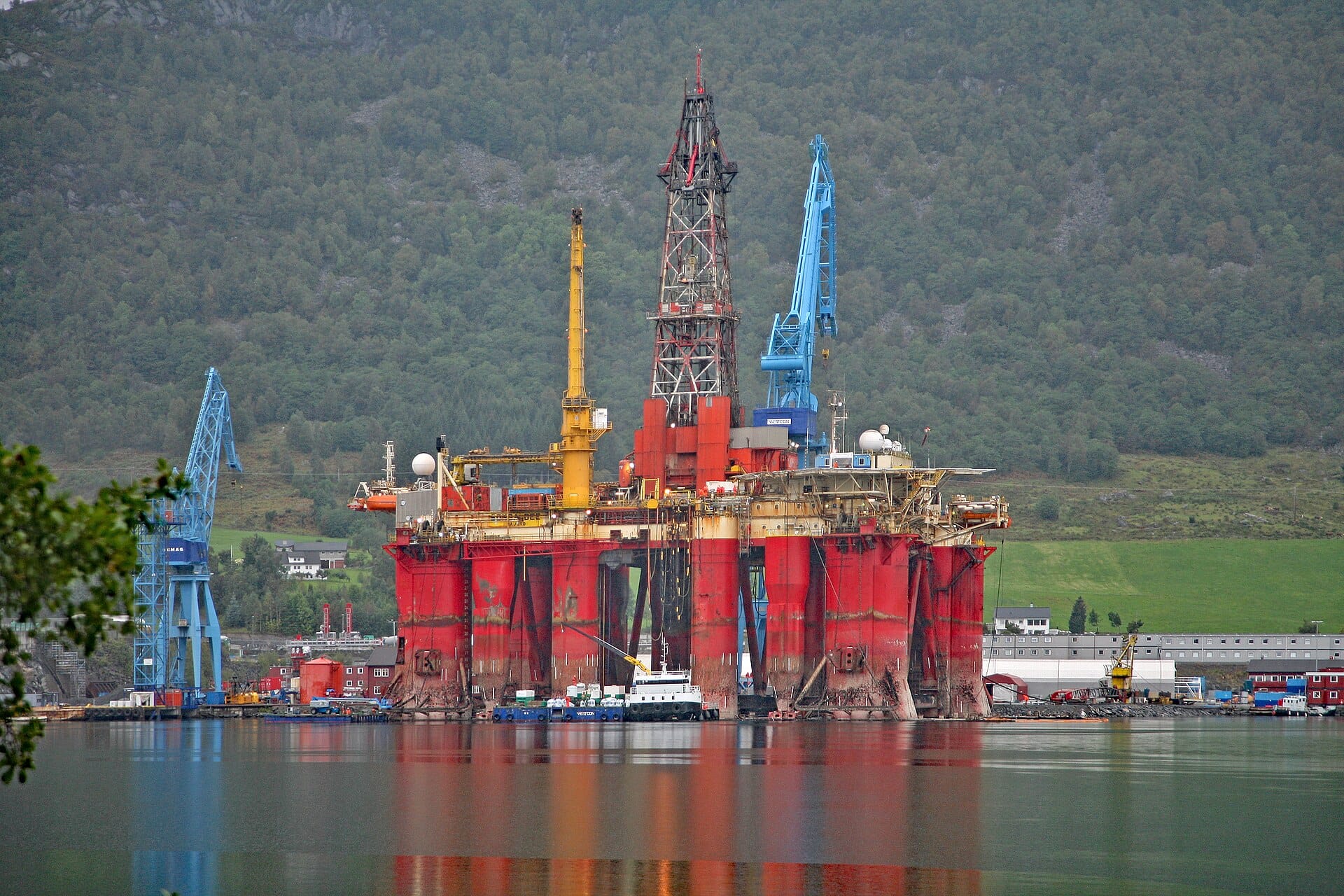Støre varsler ny petroleumsmelding: Regjeringen vil fortsette oljeleting