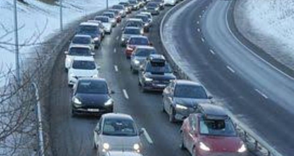 Kan lamme trafikken fra klokken 12 i morgen