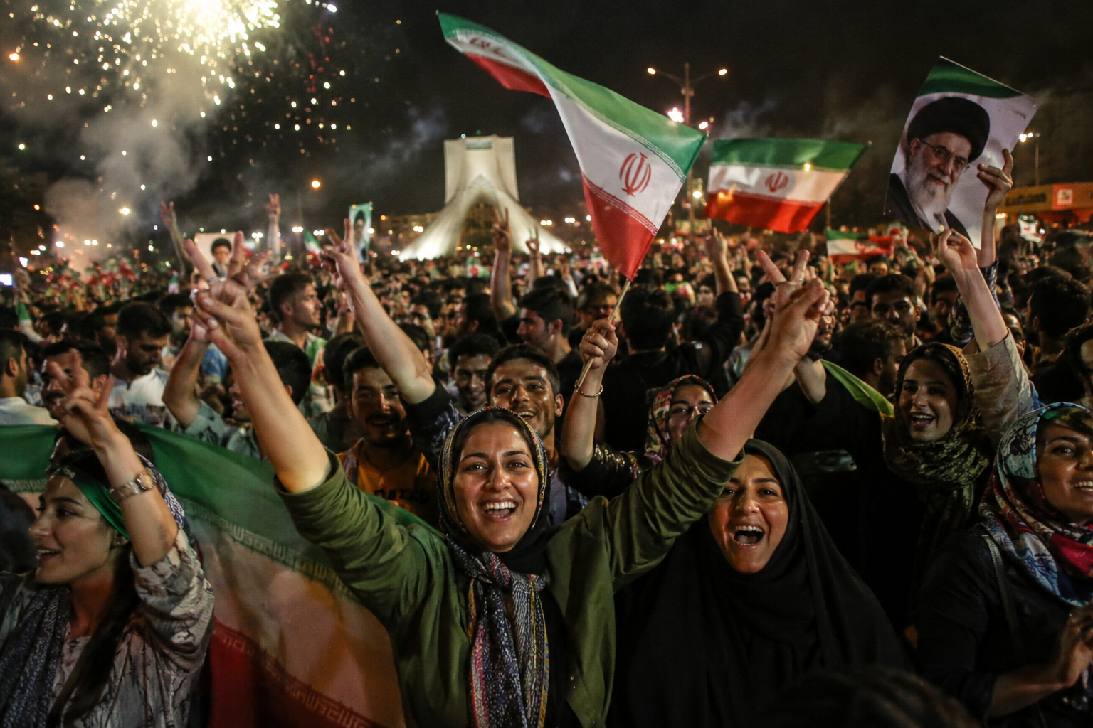 Iran jubler etter Trump-grep – USA avviser retrett