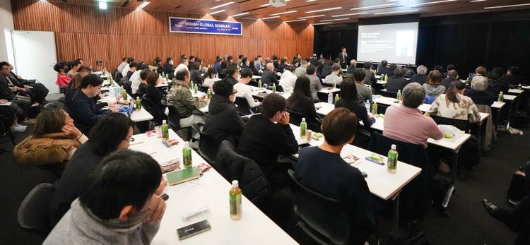 ミニッシュ、日本初セミナーが盛況...歯科医師100人以上が参加
