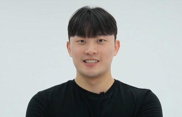 Seung-Hoon Seong's teeth after orthodontic treatment, and how it improved his child's bad habits