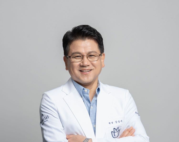 [Q&A] 강단에서 미니쉬로…강승구 원장 "구강 넘어 삶의 균형 고민하는 의사로 남고파"