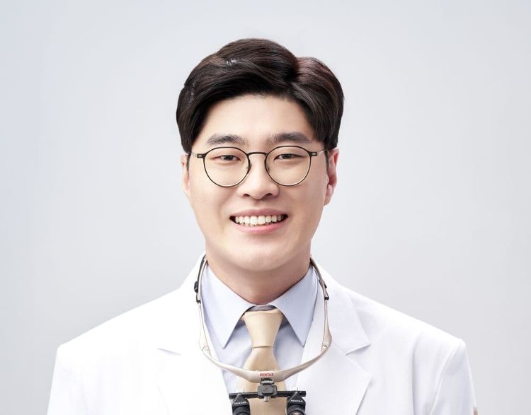 정상환 범어5층치과 대표원장... 대구·경북 지역 안티에이징 치료의 중심