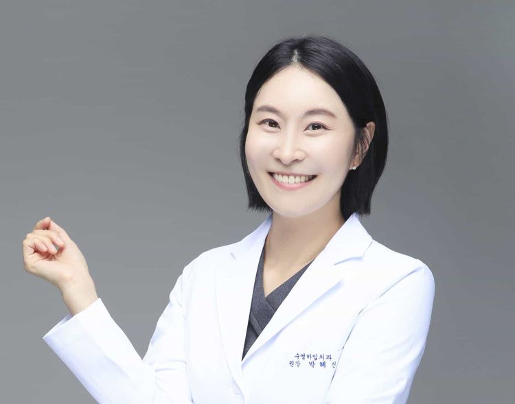 Dr. Hye-Shin Park, President of Suyeongheim Dental Clinic... "Dentistry that has been in the same place for 30 years"