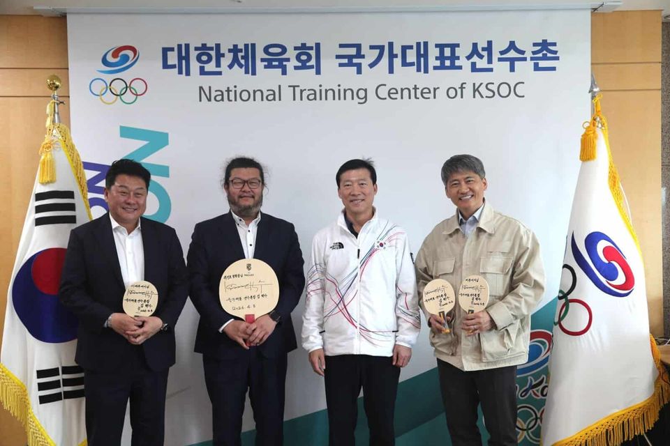 Kookmin University also 'wrote my teeth for life'...Minish became a physician