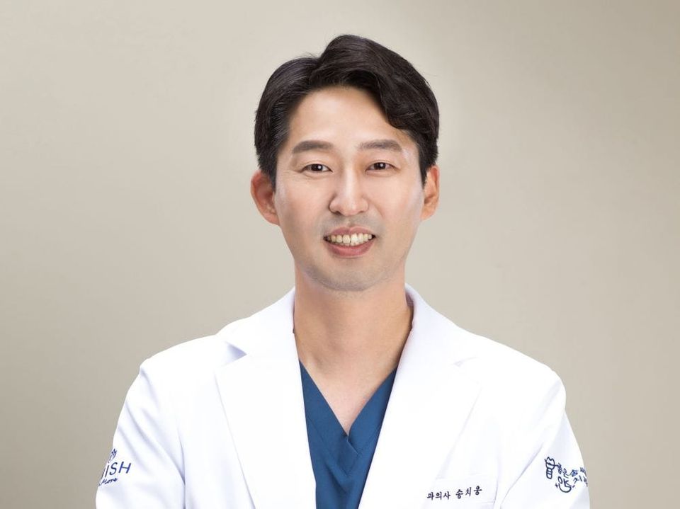 송치웅 좋은솜씨오케이치과 대표원장, 장기근속 스탭들과 손발 척척… “믿음이 가네요”