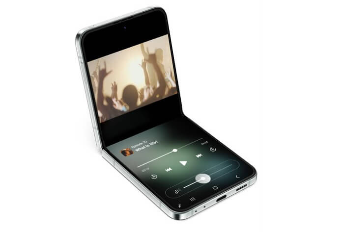 galaxy-z-flip5-highlights-overview-flex-mode