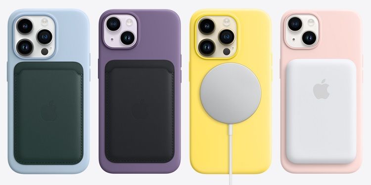4 iPhones with Magsafe Phone Cases