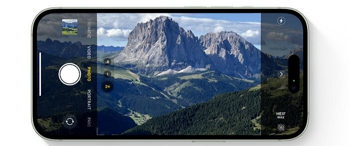 Display on iPhone 15 range