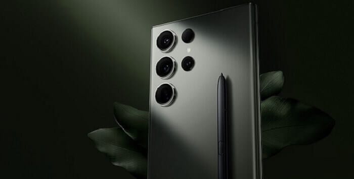 Samsung Galaxy S23 Ultra with S-Pen