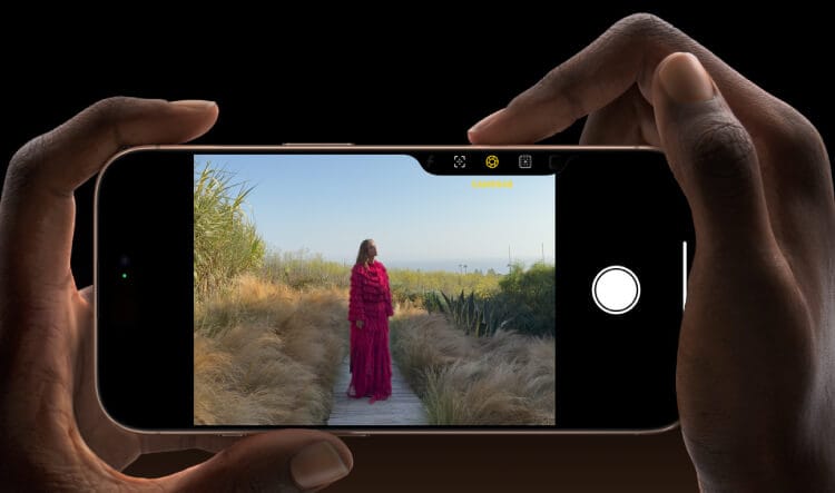 Screenshot 2024-10-15 at 11-45-39 iPhone 16 Pro and iPhone 16 Pro Max - Apple (UK).jpg