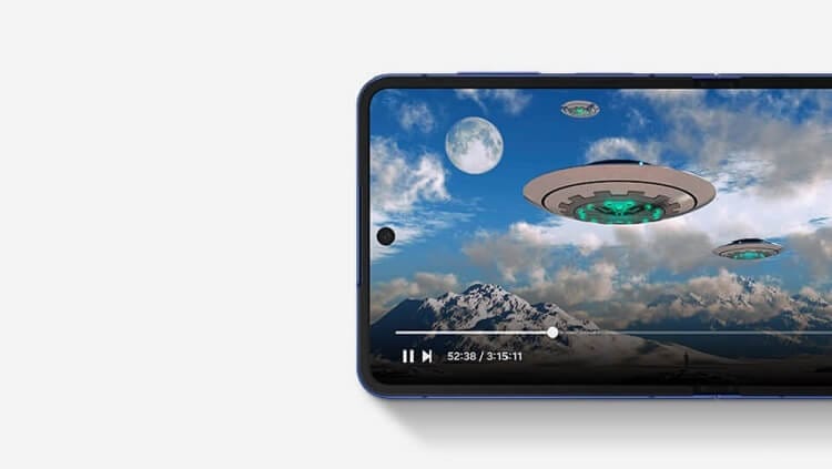 Display on the Z Flip7