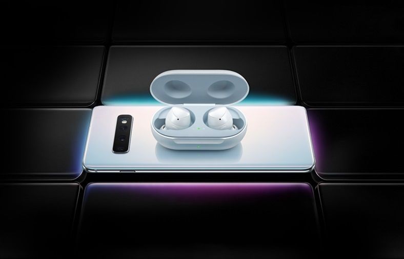 Introducing the Samsung Galaxy S10