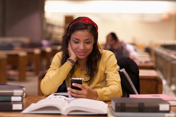 The Best Smartphones for Students
