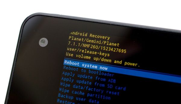 How to factory reset your phone