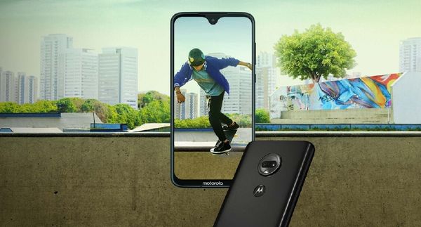 Introducing the Moto G7 Play