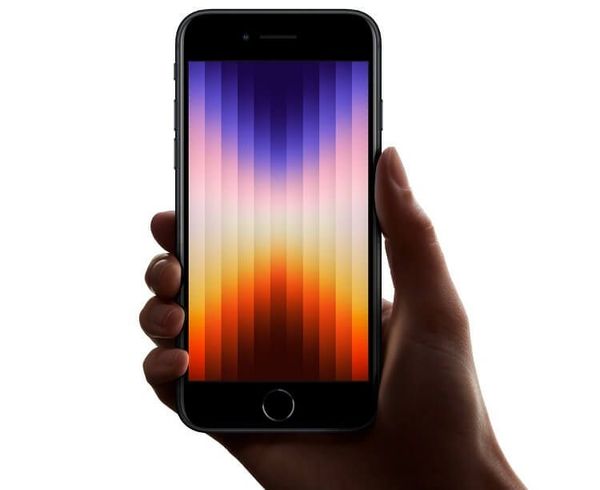 iPhone SE (3rd Gen) Review