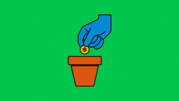 Easy ways to save money in college