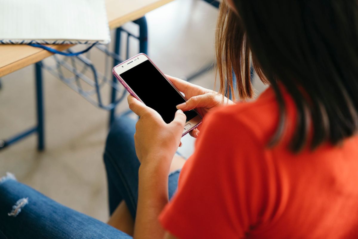 Henrico School Board expected to vote on phone use, homework policy regulations