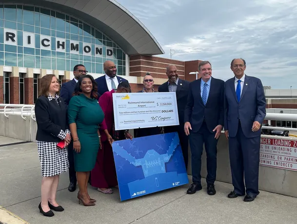 Warner announces funding for consolidated security checkpoint at Richmond International Airport