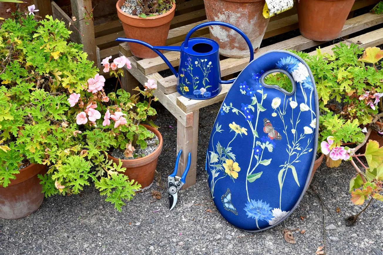 In the Garden: Holiday gift ideas for gardeners
