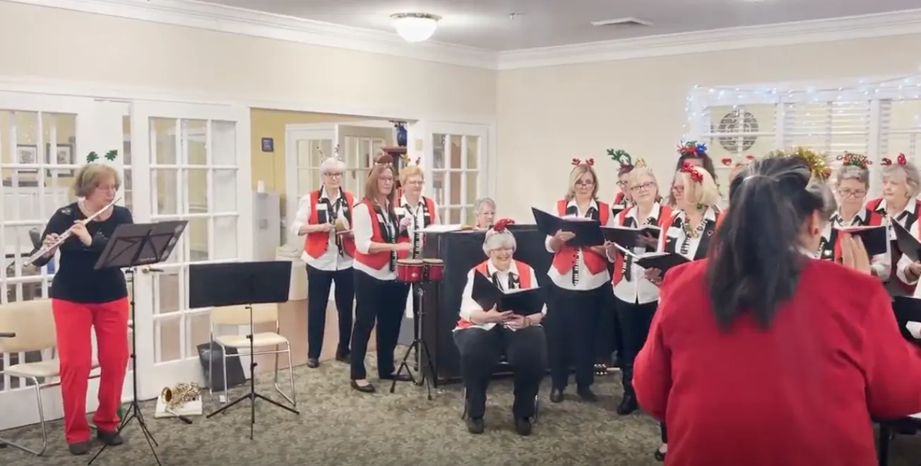 Heartstrings Choir visits Hermitage Deep Run