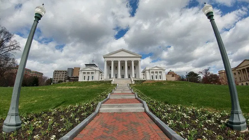 Bill eliminating supplementary breast exam costs clears Virginia legislature on third push