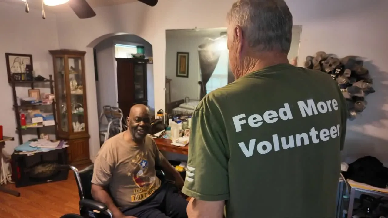 Meals on Wheels volunteers deliver more than food to Richmond-area seniors