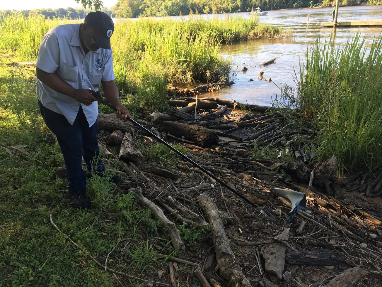 Keep Henrico Beautiful seeks volunteer boaters for Sept. 13 James River cleanup