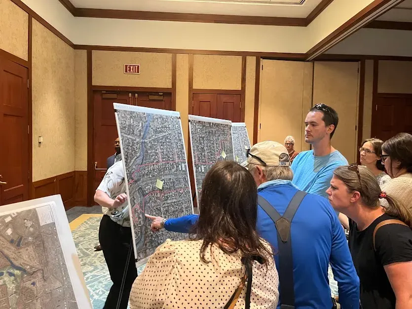 To grow or not to grow – Lakeside residents take on a future vision of the area • Henrico, Chesterfield officials celebrate ‘quadzilla’ status