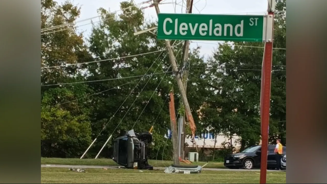 One injured, 1000+ lose power after car accident on Hungary Road in Henrico