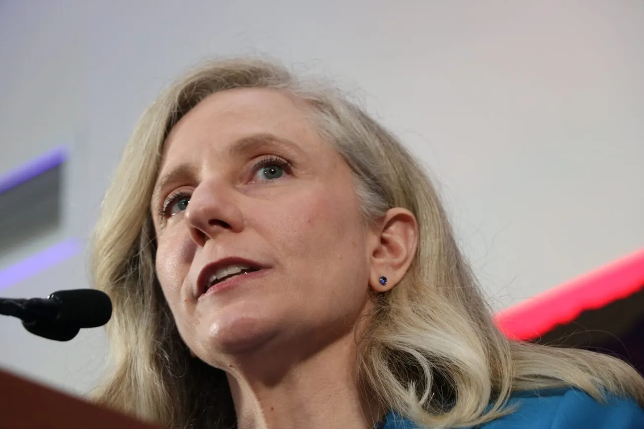 Spanberger announces seasoned policy advisor as next health and human resources secretary