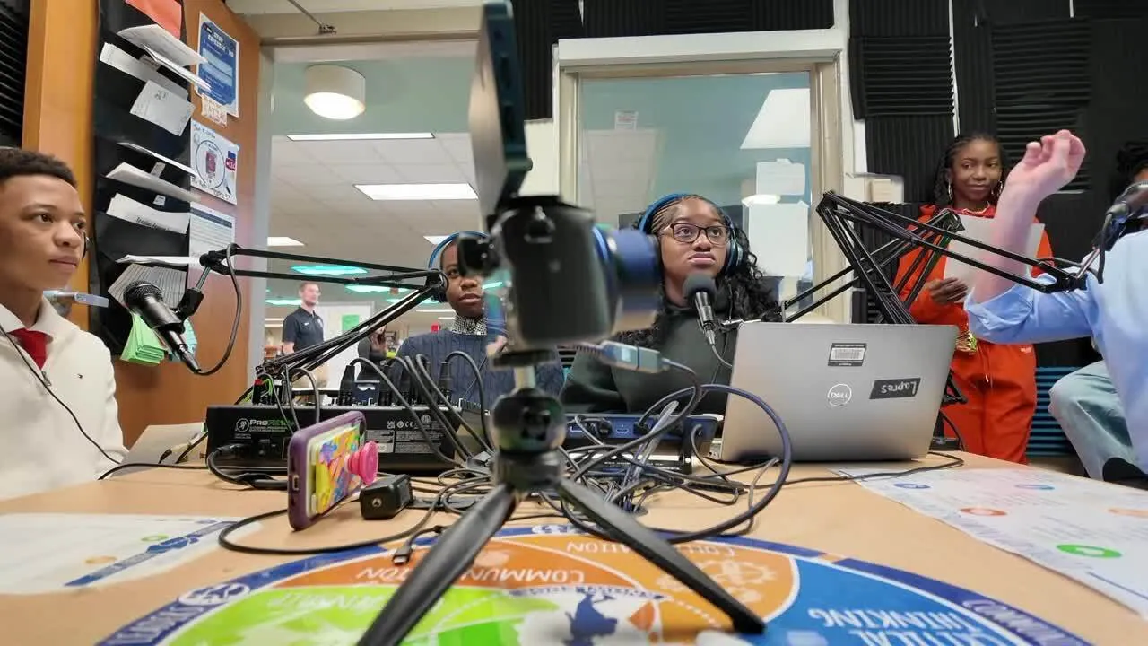 Henrico middle schoolers learn communication skills through podcasting