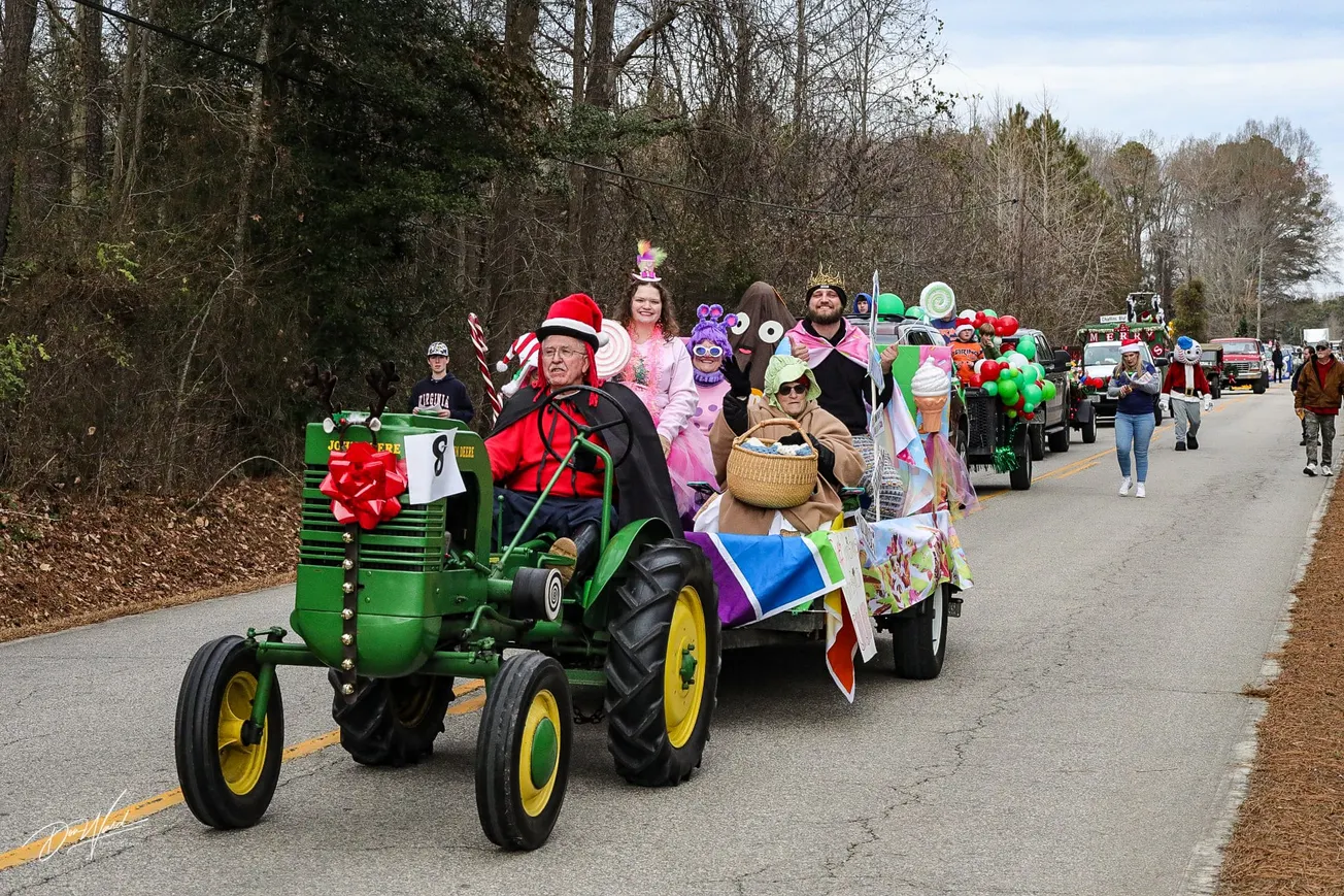 Varina Ruritan Club's Big Toy Parade raises $2k for Henrico Christmas Mother