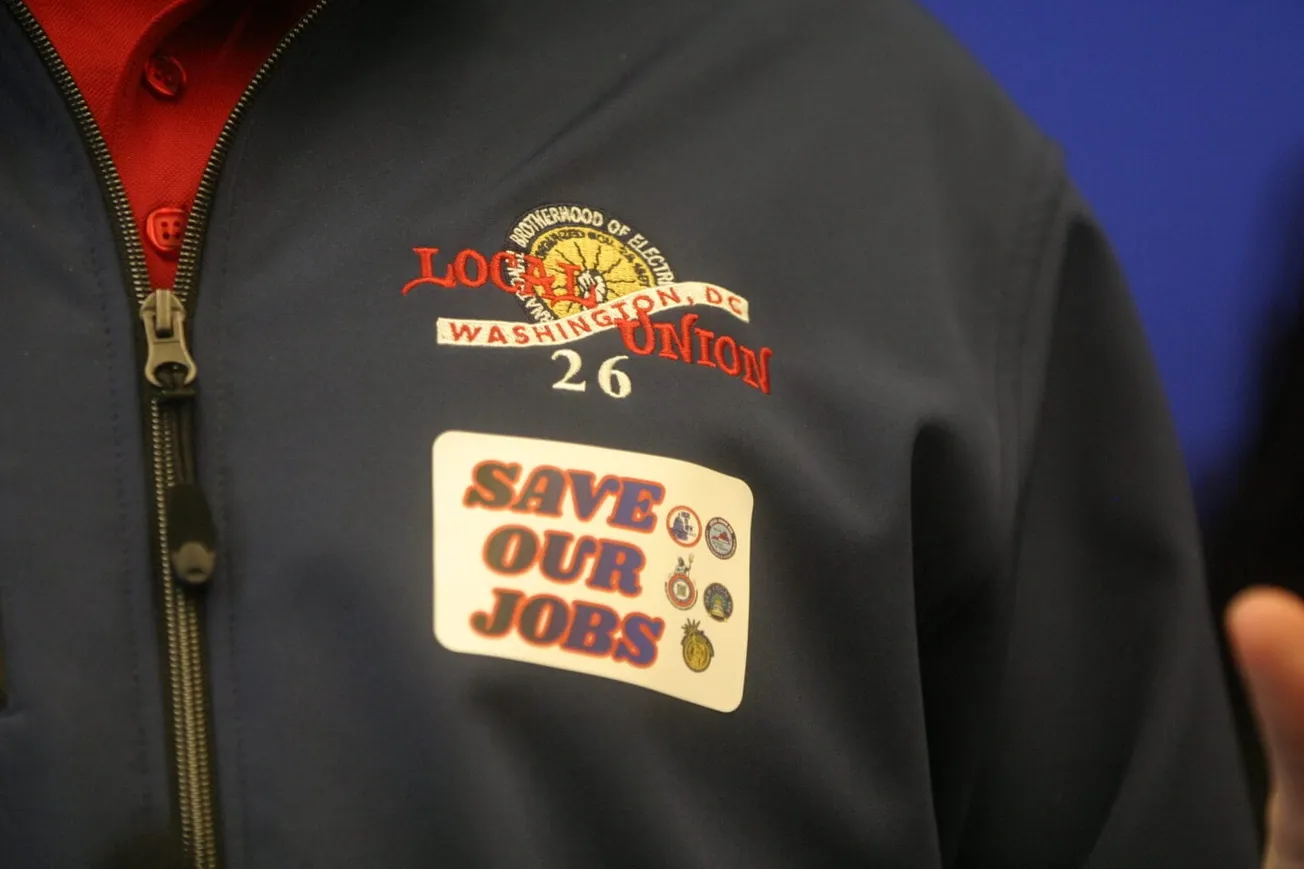 Workers, Speaker Scott criticize plan to axe data center tax exemption as budgets advance