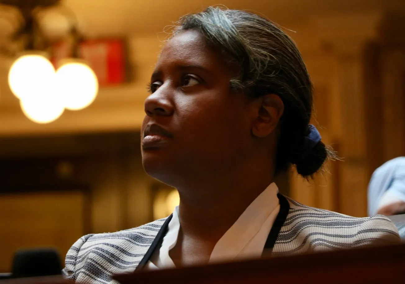 Another round of ‘Momnibus’ bills are headed towards the governor this year